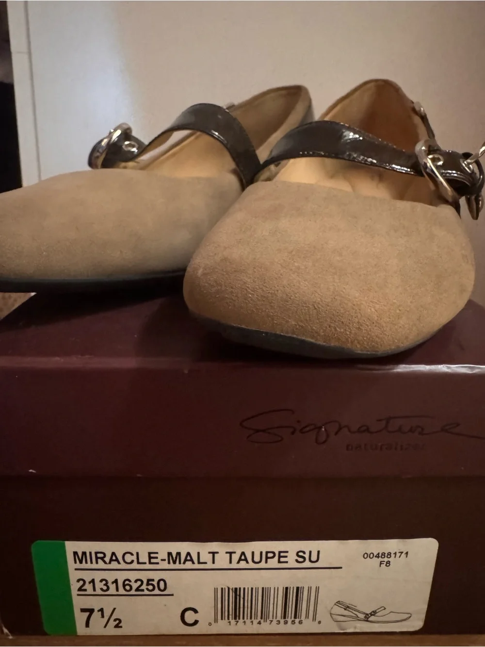 Naturalizer Signature Miracle Malt Taupe Suede Shoes